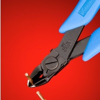 Oval Head Micro-Shear® Flush Cutter with Wire Retaining Clip