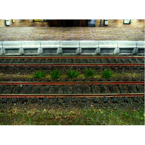 Heki 1803 100 tufts of grass dark green, 5-6 mm