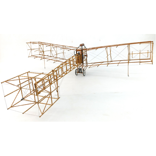 Model Airways Santos Dumont 14 Bis 1:16 Scale